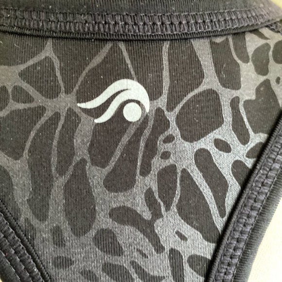 Ideology RapiDry Workout Tank with Built-In Bra - Picture 9 of 10